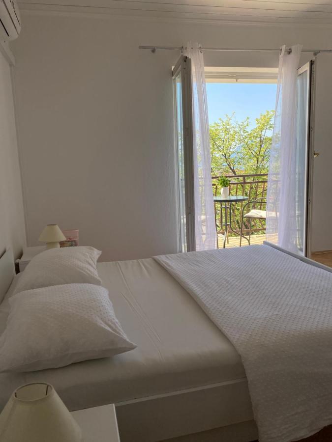 Room For Two Baška Voda Buitenkant foto